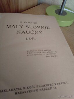 B.Kočího Malý Slovník Naučný - komplet 2 diely (1924) - 4