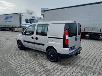 Fiat Doblo 1.9jtd 77kw combi model 2007 - 4