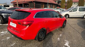 Kia Cee'd SW 1,6 Benzín AT - 4