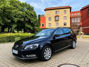 Volkswagen Passat B7 2.0TDI 125kw DSG 4x4 4motion čierna met - 4