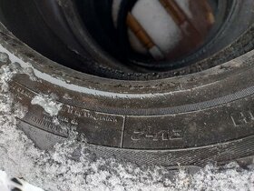 Goodyear 215/60 R16 zimné pneu 7 mm - 4