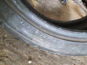 Good year 215/45R18 - 4