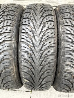 175/60 R15 Goodyear zimne - 4