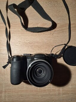 Fujifilm Finepix S2950 - 4