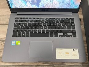 Asus Vivobook - 4