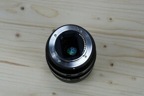 Sony 2.8/90 G OSS - 4