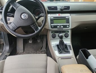 Volkswagen Passat variant b6 2,0 tdi - 4