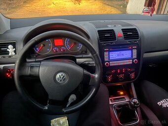 Golf 5 - 4