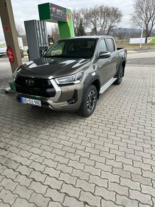 Predam Toyota Hilux 2.8 executive - 4