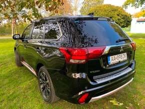 Mitsubishi Outlander 2.0 PHEV AT Instyle 4WD, 49.600 km - 4