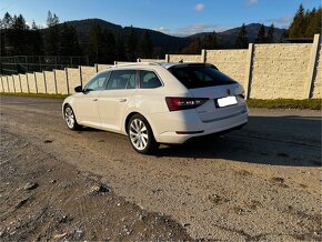 Škoda Superb 2.0 TDi 4x4 - 4