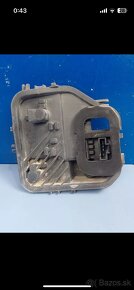 Dacia logan kryt panel drziak zadneho svetla 265505695R - 4