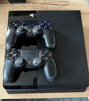 Playstation 4 500GB + hry - 4