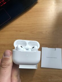 Apple Airpods Pro 2 - 4