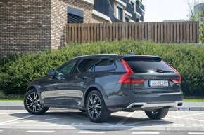 Volvo V90 CC D5 2.0L Cross Country AWD A/T - 4