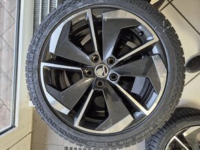 Predám origo. disky Škoda 5x112 R18 a nove zimne pneu. - 4