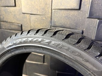 205/40/R18 Pirelli SOTTOZERO 3 WINTER - 4