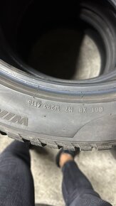 215/50 r18 Pirelli Sottozero zimná sada - 4