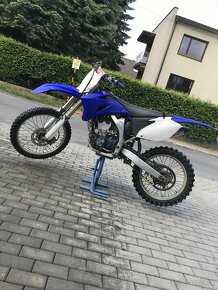 Yamaha yzf 250 - 4