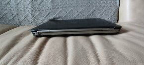 Dell Latitude E5520 - 4