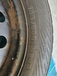 Plechové disky s puklicami Toyota Yaris 185/60 R15 84T - 4