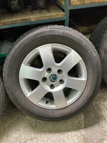 Originál Škoda elektróny + zimné pneu 195/65 R15 - 4