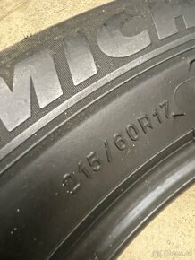 Michelin 215/60 R17 2x=60€ - 4