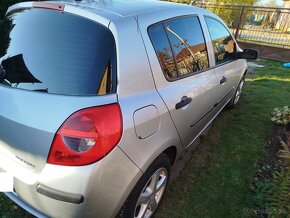 Renault Clio 3 1,2 benzin 2006 prva registracia - 4