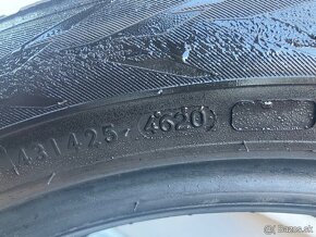 Nokian 235/50 R18 zimné - 4