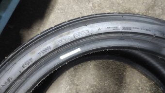 Bridgestone 235/40r19 letne - 4