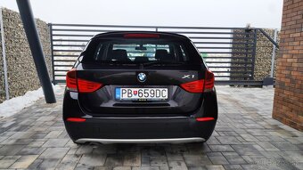 BMW X1 20d xDrive 130kW Automat 2011 - 4