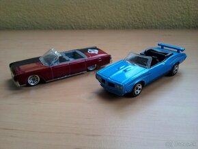 Hot Wheels - 4