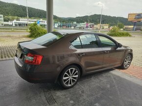 Škoda Octavia - 4