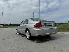 Volvo S60 2.0t - 4