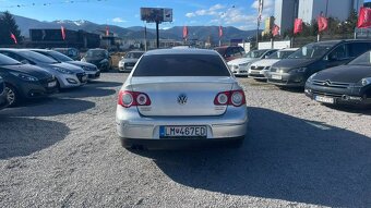 Volkswagen Passat 2.0 TDI Trendline 4-Motion DPF - 4