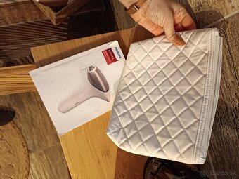 Philips lumea 9000 - 4