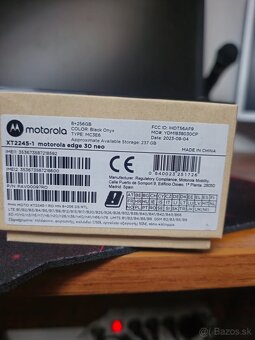 Predám Motorola Edge 30 Neo 5G, 8/256 - 4