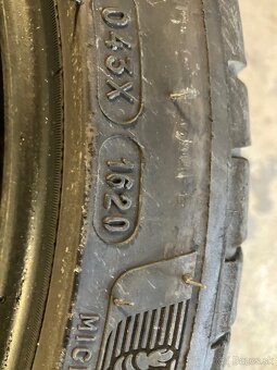 Letne Michelin 225/40 r18 - 4