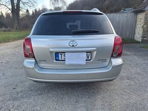 Toyota Avensis Combi 2,0D-4D, 93kW, r.v. 2007 - 4