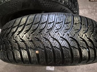 185/65 r15 zimné 4 ks KUMHO dezén 8,3 - 6,9 mm DOT2021 - 4