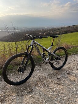 Commencal meta 4.2 New Zéland - 4