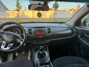 KIA SPORTAGE 1.6 2011 atmosféra bez turba 102000 km - 4