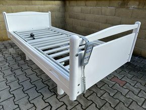 Zdravotná polohovacia posteľ pre seniorov značky Volker - 4