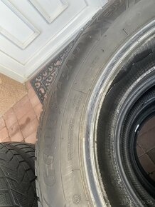 215/65 r17 goodyear - 4