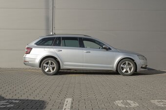 Škoda Octavia 2.0 TDI 110 kW Style Kombi - 4