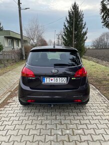 Kia Venga 1.6 benzin - 4