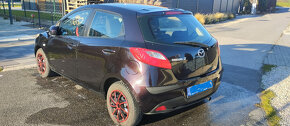 predam Mazda 2 - 4