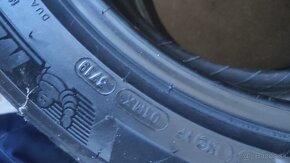 Michelin 225/50R18 Zimné - 4