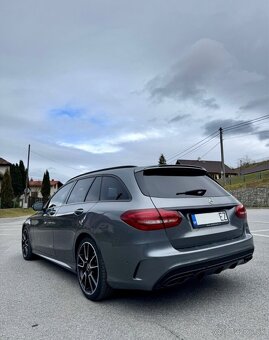 Mercedes Benz C43 AMG - 4