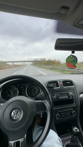 Volkswagen Golf 6 2.0TDI - 4